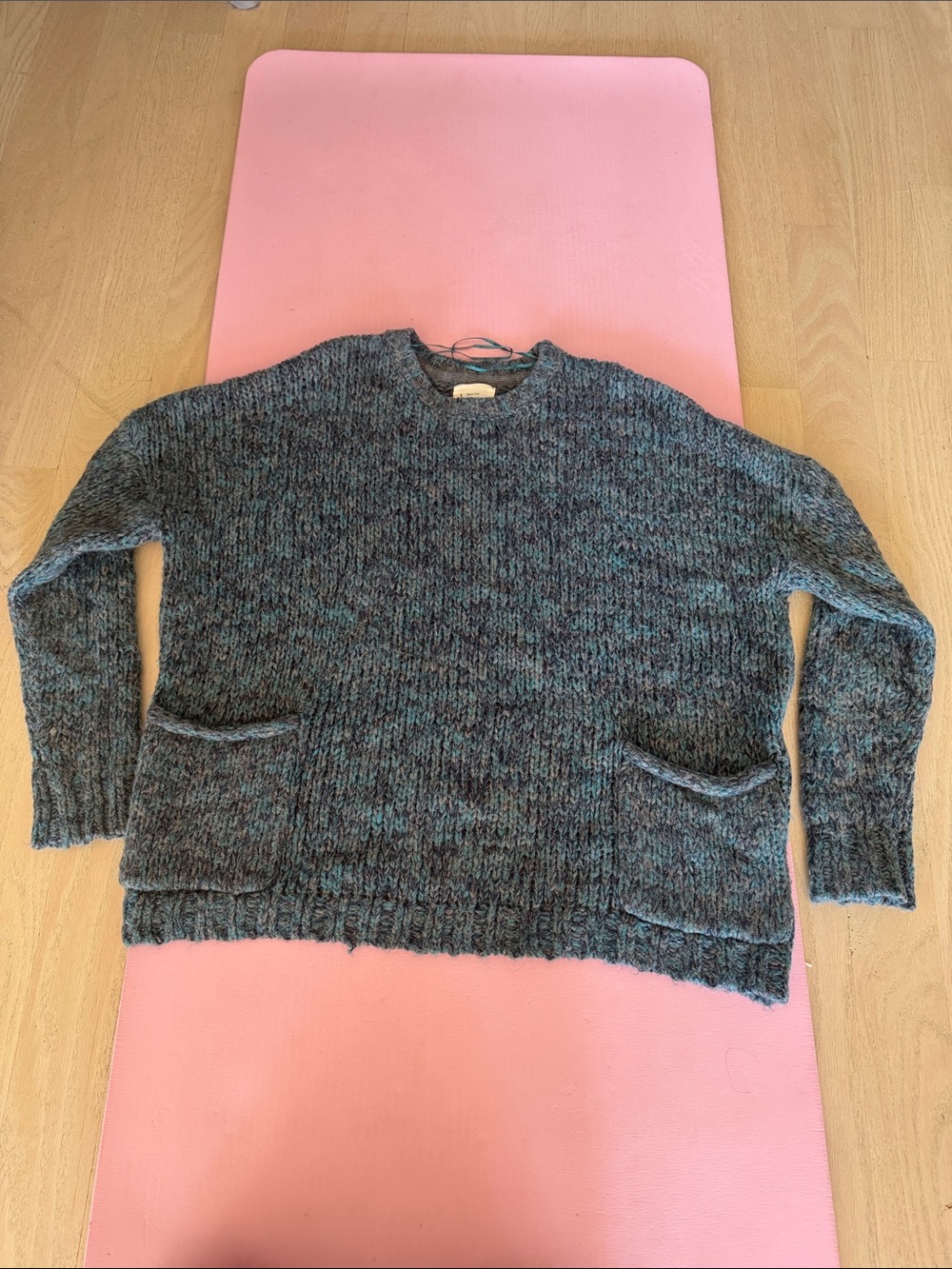Marled Crewneck Sweater with Front Pockets - Teal Gray